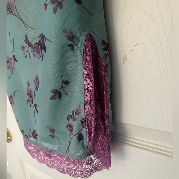 Motel Rocks Coti Bodycon Lace Dress - Picture 3 of 4